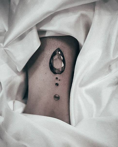 Womens Tattoo Ideas With Diamond Design