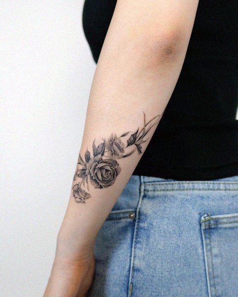 Womens Tattoo Ideas With First Time Design