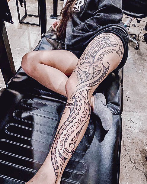 Womens Tattoo Ideas With Hawaiian Design