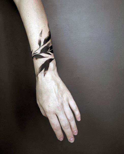 Womens Tattoo Ideas With Leaf Design