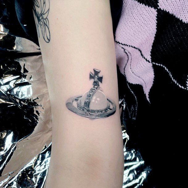 Womens Tattoo Ideas With Silver Design