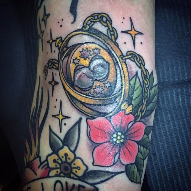 Womens Time Turner Super Tattoo Designs