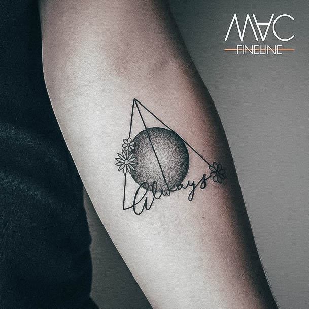 Womens Trianglely Triangle Tattoo Ideas