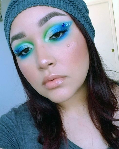 Womens Vivid Blue And Green Eyeshadow