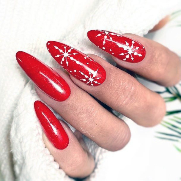 Womens Winter Girly Nail Designs