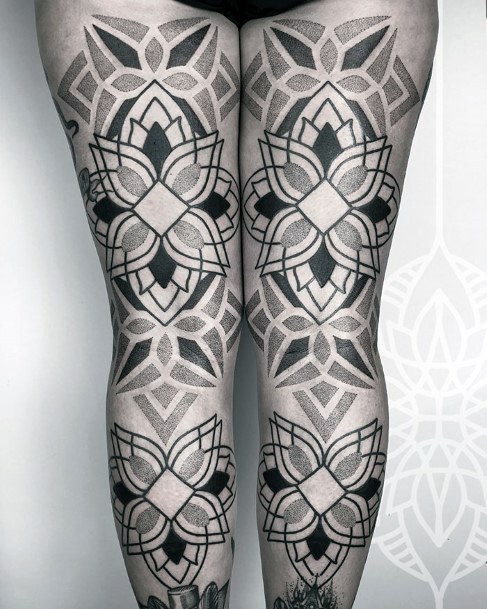 Womens Wonderful Design Leg Tattoo