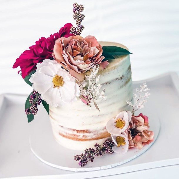 Womens Wonderful Fall Wedding Cake