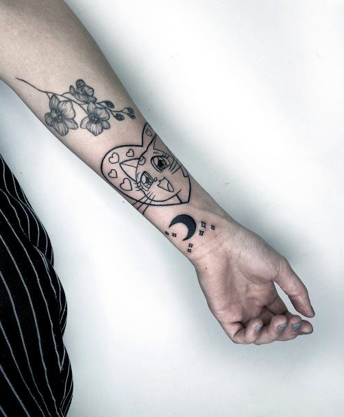 Womens Wrists Cat Tattoo