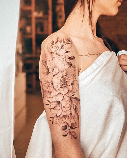 Wonderful Body Art Flower Shoulder Tattoo For Women