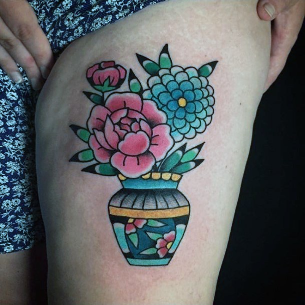 Wonderful Body Art Flower Vase Tattoo For Women