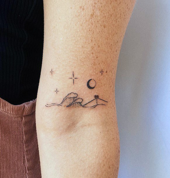 Wonderful Body Art Landscape Tattoo For Women