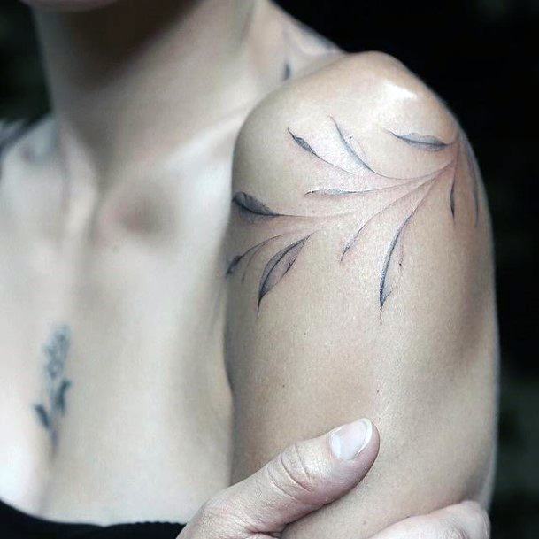Wonderful Body Art Leaf Tattoo For Women