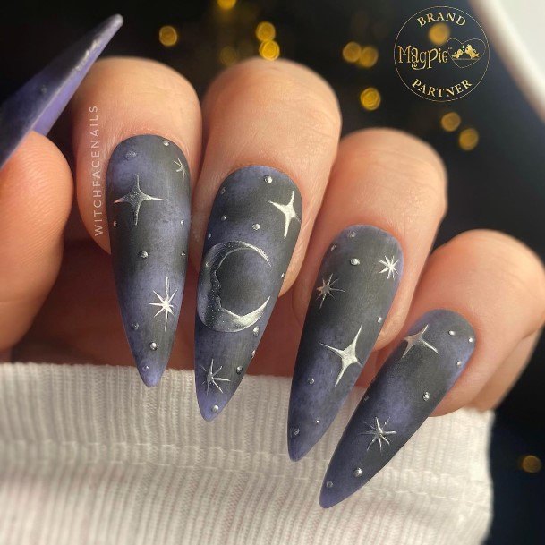 Wonderful Body Art New Moon Nail For Women