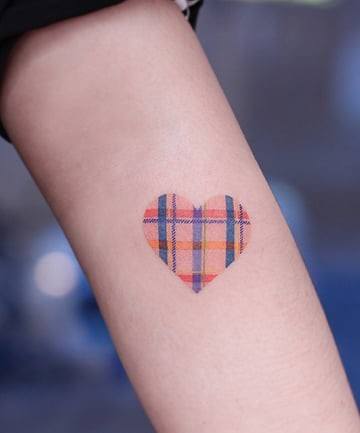 Wonderful Body Art Plaid Tattoo For Women