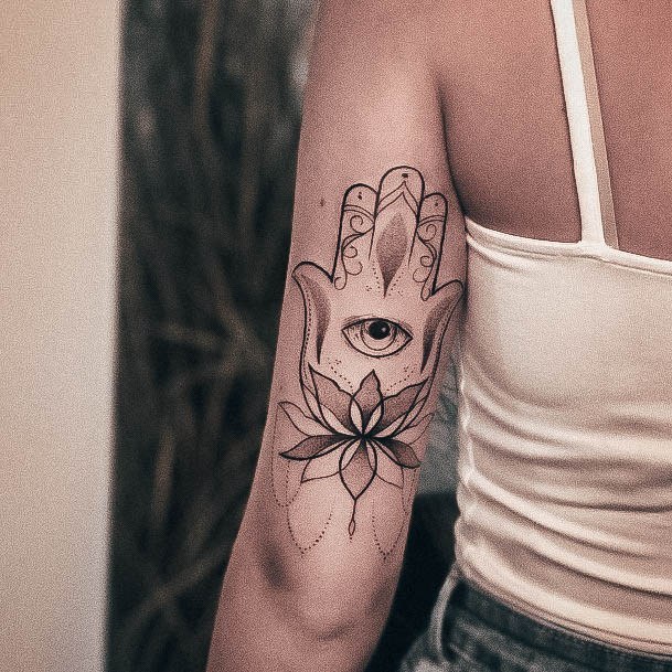 Wondrous Hamsa Tattoo For Woman