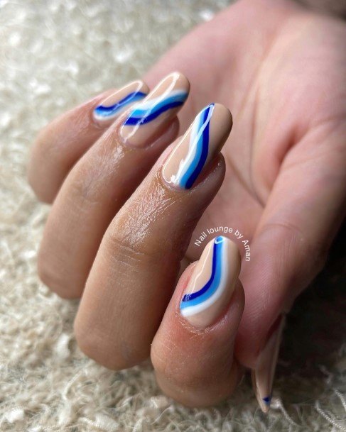 Wondrous Ladies Beach Nails