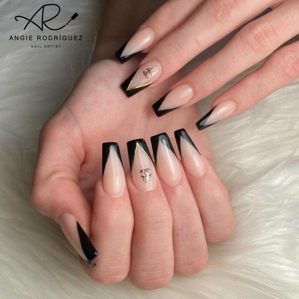 Wondrous Ladies Black French Tip Nails