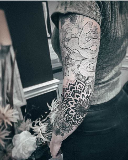 Wondrous Ladies Elbow Tattoos