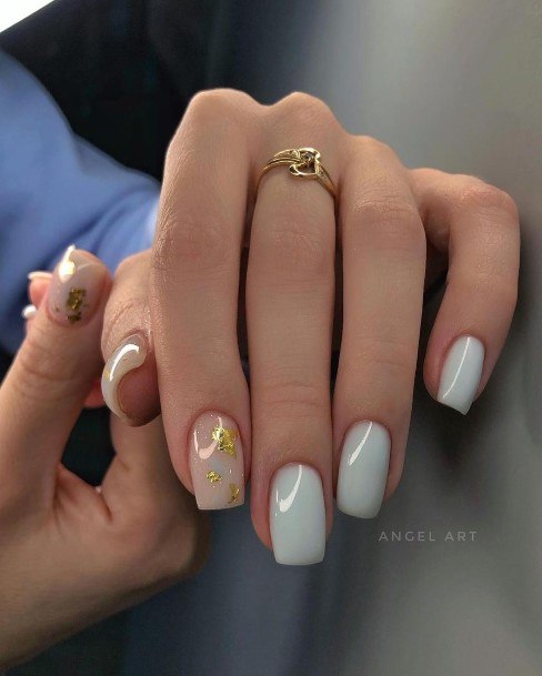 Wondrous Ladies Glamorous Nails