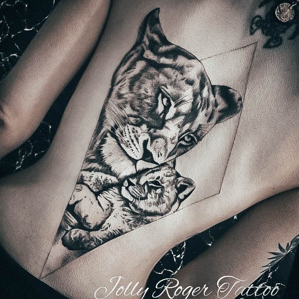 Wondrous Ladies Lioness Tattoos