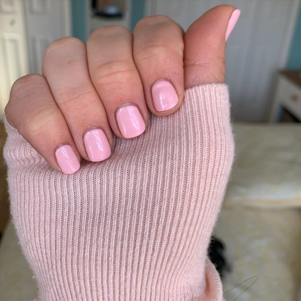 Wondrous Ladies Short Pink Nails