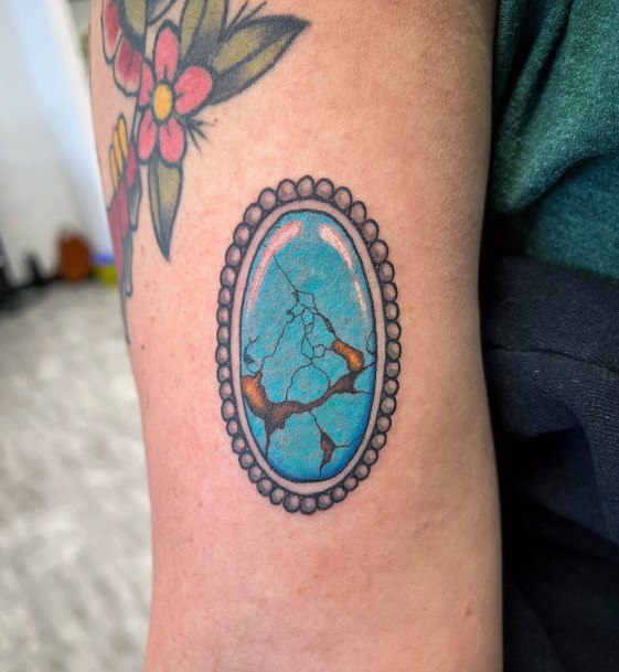 Wondrous Ladies Turquoise Tattoos