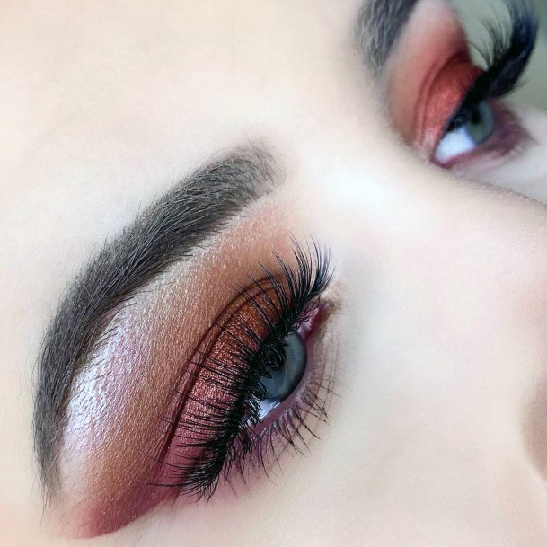 Wood Brown And Red Eyeshadow Women