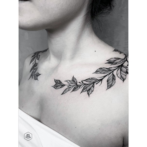 Wreath Female Tattoo Designs