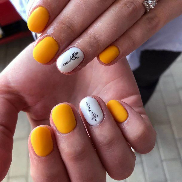 Yellow And White Short Nails Idea Women