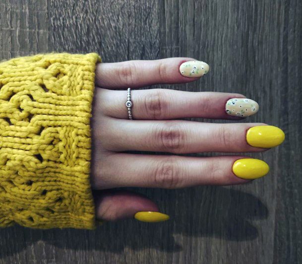 Yellow Winter Flowers Nail Color